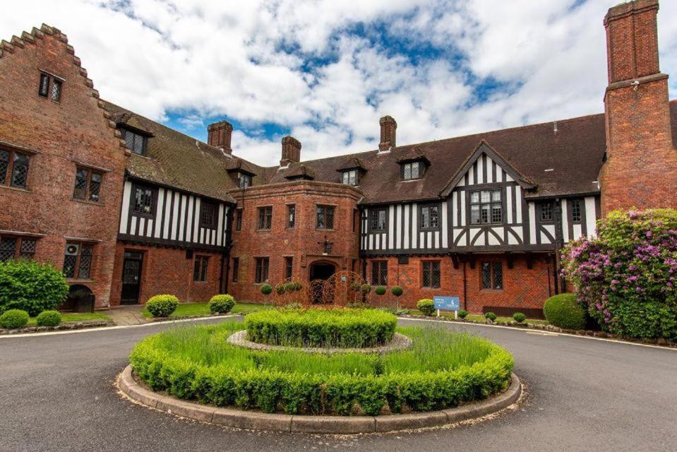Hogarths Stone Manor Otel Kidderminster Dış mekan fotoğraf